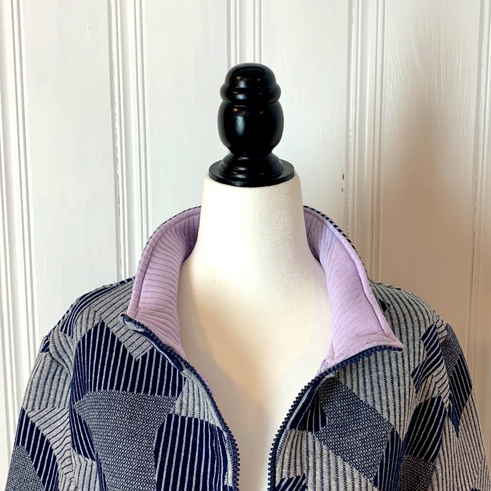 Geometrical lavender, navy and light grey quilted jacket - Picture 4 of 7